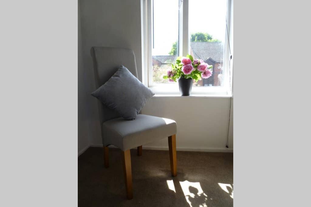 Cosy And Peaceful Maisonette With Terrace, Kidderminster Eksteriør bilde