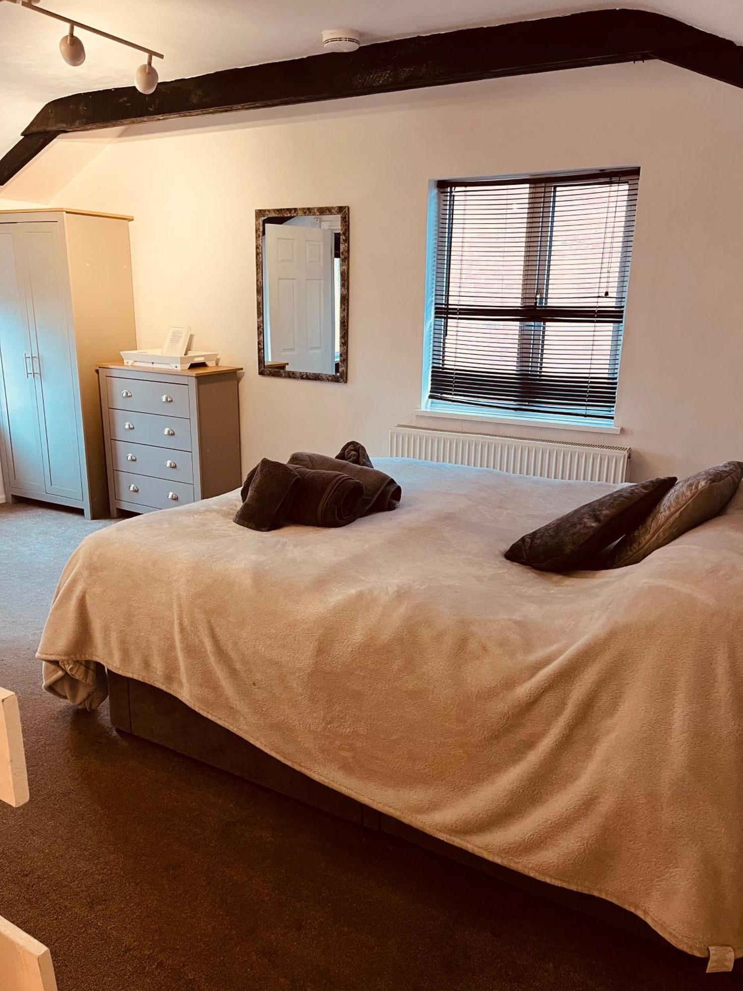 Cosy And Peaceful Maisonette With Terrace, Kidderminster Eksteriør bilde